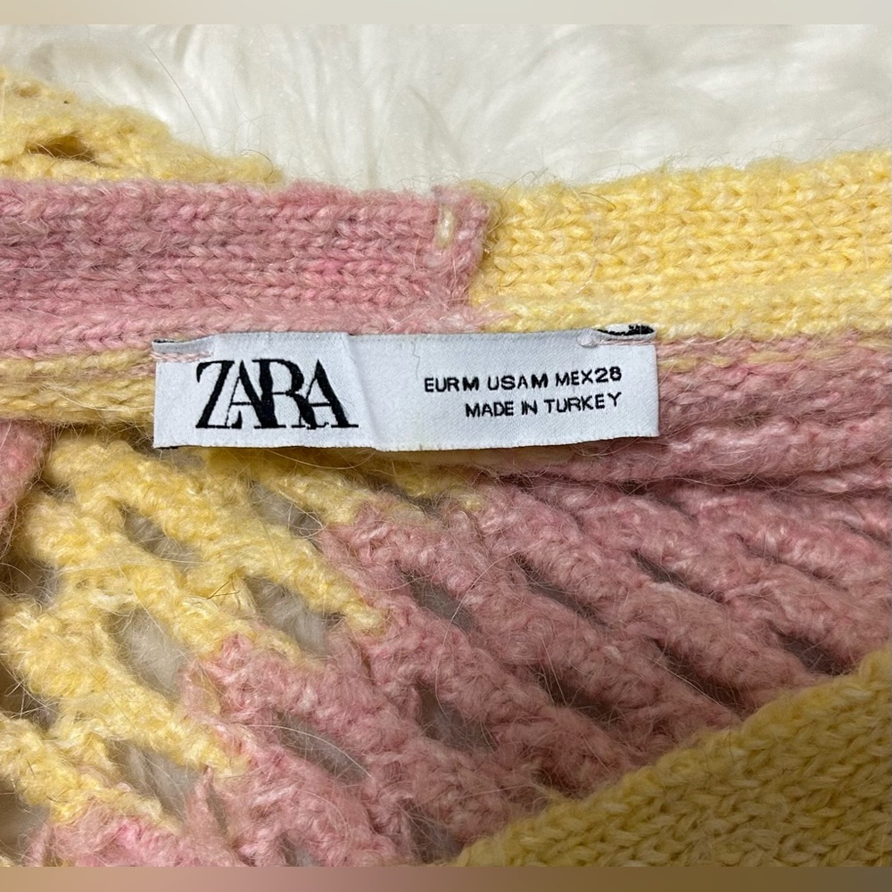 Zara Pastel Yellow and Pink Crochet Cardigan - Picture 9 of 16